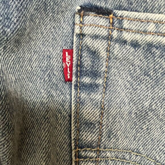 Levis Mens 501 Slim Taper Distressed Selvedge Denim Light Wash Jeans Size 35x30 - Picture 9 of 12